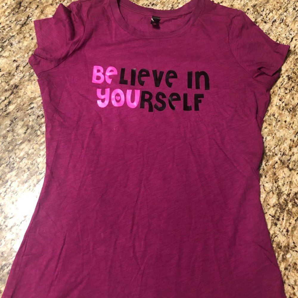 Purple "Believe in yourself" T-Shirt  5189  XL   New